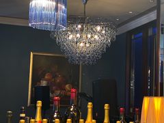 -龙虾酒吧扒房(宁波香格里拉店)