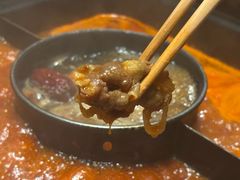 -老牌坊云南鱼豆花火锅(哈西万达店)