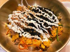 -五色五味石锅饭(大商新玛特店)