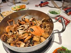 -七欣天香辣蟹火锅(闵行浦江欢乐颂店)