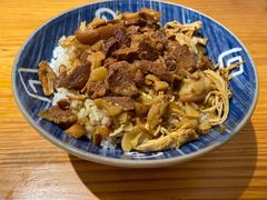 -红猪卤肉饭(大西洋美食城店)