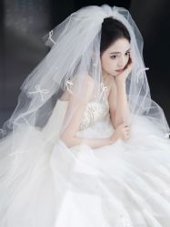 -艾米丽婚纱礼服