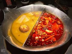 -湊湊火锅·茶憩(杭州湖滨银泰in77店)