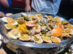 -大城·烧烤海鲜大排档(台东店)