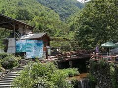 -藏龙百瀑风景区