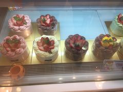 -花花卷卷·鲜食蛋糕(静安久光百货店)