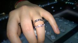 -威德钻石-克拉钻大本营(南京东路店)