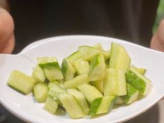 -沪小胖小龙虾(淮海中路旗舰店)