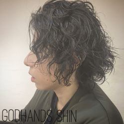 -Godhands美发设计沙龙