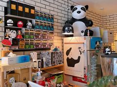 -熊猫一间店欧式奶茶铺