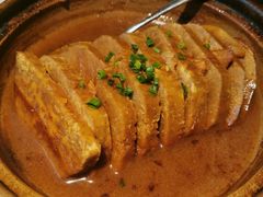 荔浦芋头煲-老头儿油爆虾·1987杭州烟火味(湖滨银泰in77D区店)