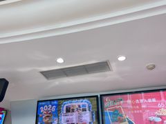 -AMG海上明珠影城(上海环球港RealDCinema店)