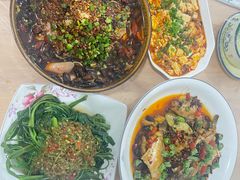 -洪霞餐馆