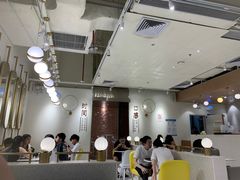 大堂-鲜芋仙(花都融创茂店)