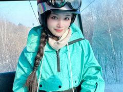 -亚布力新体委滑雪场