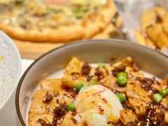 -Mogul Eatery·大亨餐酒馆