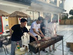 -弥舍·湖景团建泳池派对别墅·湖山境店