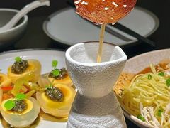 -麻六记(凤凰汇店)