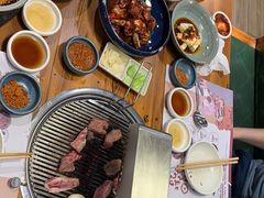 -草家酱蟹炭火烤肉店(珲春南路一店)