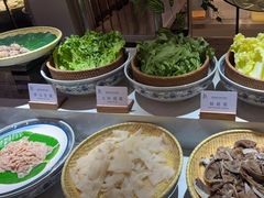 -腾阁自助餐厅(朝林广场店)