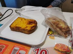 -85度C(生甜甜圈研究工坊·上海局门店)