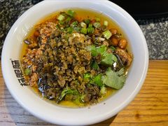 -杨肥肠火锅大排档(火车站花园店)