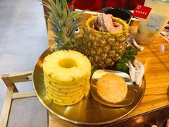 牛肋条菠萝派对-合易泓烤肉·海肠捞饭(火车站店)