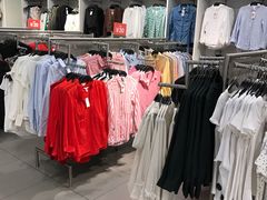 -H&M(华润万象城店)