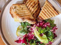 超级牛肉帕尼尼-O'mills Sourdough Bakery&Bistro(永嘉路店)