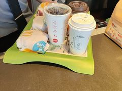 -麦当劳(假日广场店)