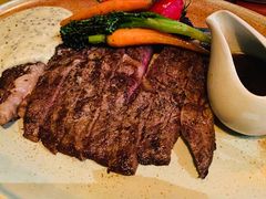 -斯普汇生蚝牛排馆(中骏世界城店)