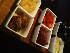 -Efes Turkish & Mediterranean Cuisine 艾菲斯餐厅(陆家嘴店)