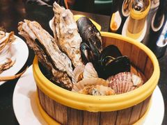 -蓝钻·国际美食海鲜自助百汇(西直门店)