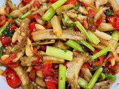 -笨罗卜浏阳菜馆(太平街店)