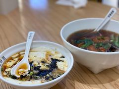 咸豆花-弄堂咪道-饭香·面香·馄饨香(汇锦广场店)