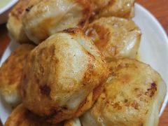 -宝瑞门钉肉饼店