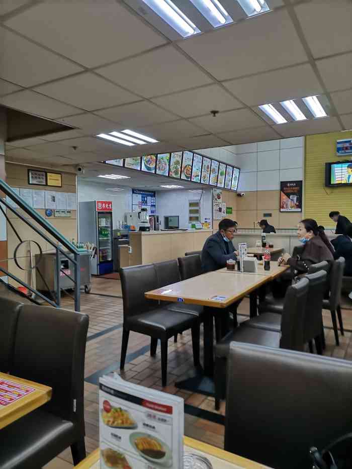 李先生牛肉面(宏孚餐厅店)-"从小吃到大的牛肉面!