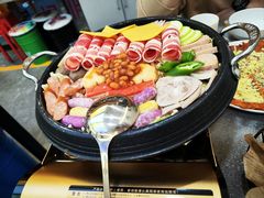 -豚妈妈汤饭·部队锅(南京东路店)