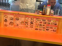 -拉面莊夢語＆中华料理八椿