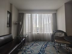 -上海漕河泾万丽酒店