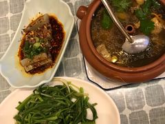 -小厨子私房菜·云南美食店