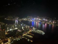 -OZONE 顶楼酒吧(香港丽思卡尔顿酒店)