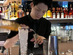 -TZ House音乐现场(来福士中心店)