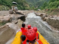 -尧山大峡谷漂流