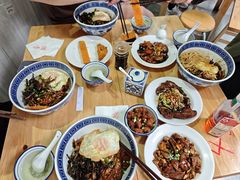 -沪西老弄堂面馆(定西路店)