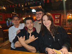 -味德西餐音乐酒吧 Wade's Bar&Grill