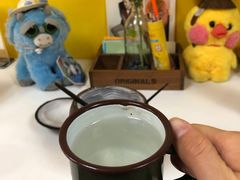 -志龙皇冠吃货椰子铺