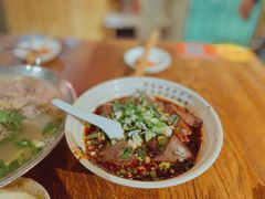 血旺-杨三孃跷脚牛肉(美洲花园店)