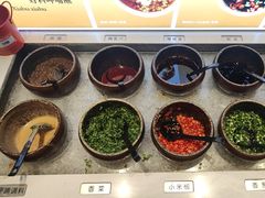 -呷哺呷哺 小火锅 (浦东新欧尚超市店)