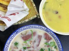 羊杂汤-穆得·老周家牛肉烧饼(普利街店)